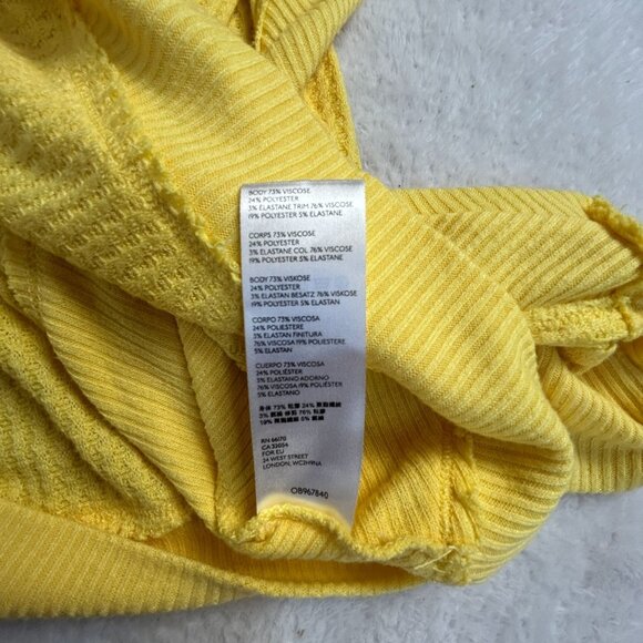 We The Free Womens Yellow V-Neck Waffle Knit Pullover Sweater Large Lightweight - Picture 5 of 8